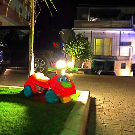 Kemilia Matera Villa Luaran gambar
